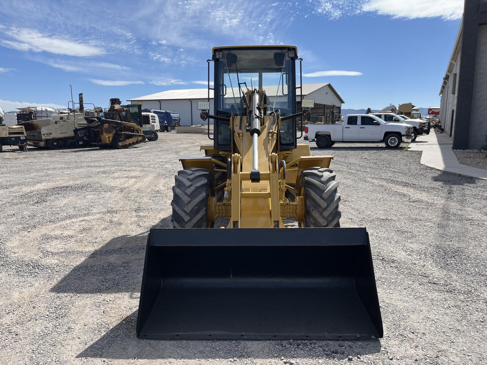 ./imagenes/INVOICE/2019/15623/CARGADOR FRONTAL CATERPILLAR 908 (16).JPG